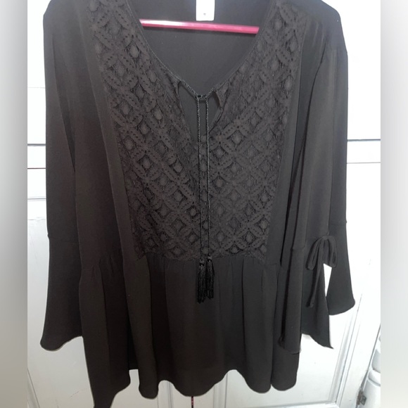 New Moa Moa black blouse beautiful flared sleeves - Picture 6 of 6